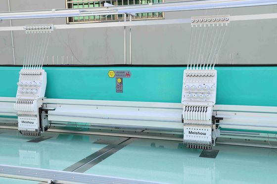 Máquina de bordado computorizada com várias agulhas 9 agulhas 24 cabeça