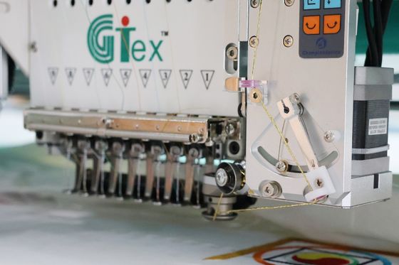 Máquina de bordado de cordão computadorizado com sistema de corte a laser