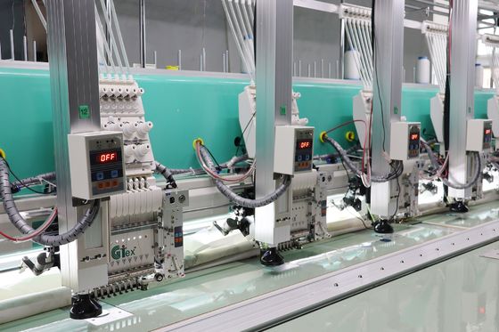 Máquina automática de bordado de corte a laser por computador 15 cabeças Máquina de bordado de cordão