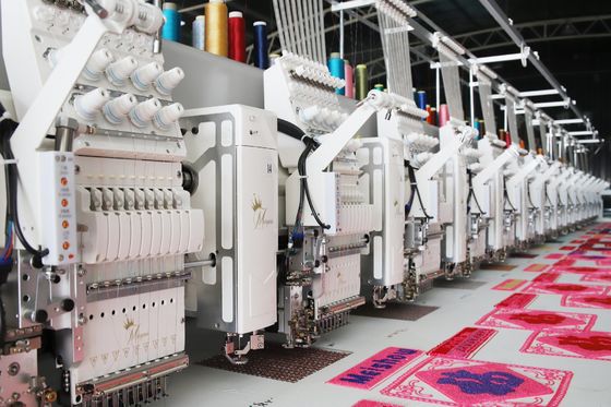 15 Cabeças Sequins Máquina de bordado de chenille misturada Computarizada 13 Línguas