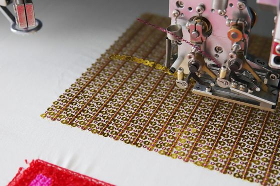 15 cabeças Máquina de bordado de toalhas misturadas, máquina de bordado de sequins computadorizada