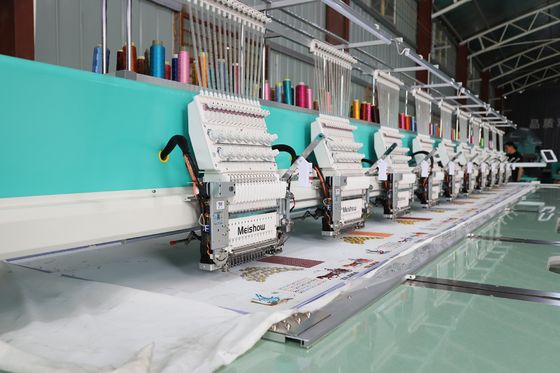 Computador Máquina de bordado de lenço único 10 cabeças Área de personalização
